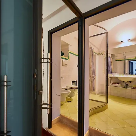 Апартаменты Brunette'house - Piazza Della Liberta Остуни